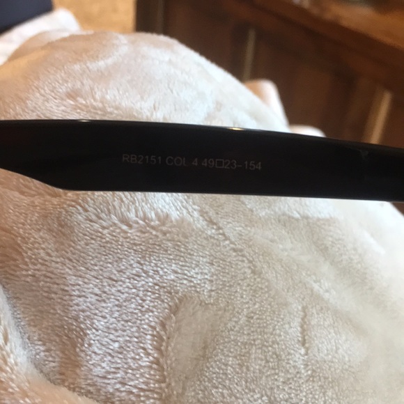 Rayban sunglasses - Picture 7 of 8